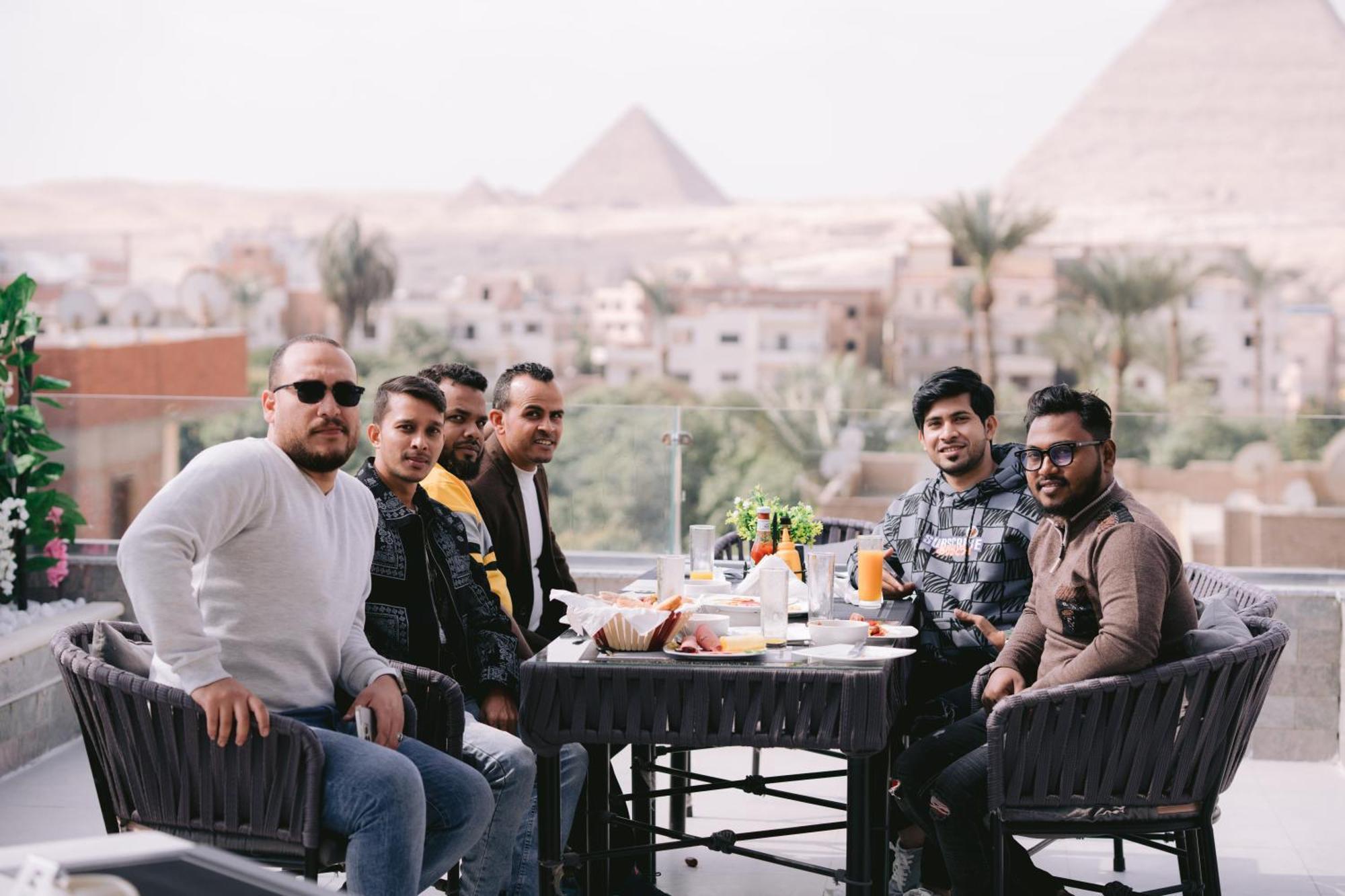 Hotel Tuia Pyramids Hotel