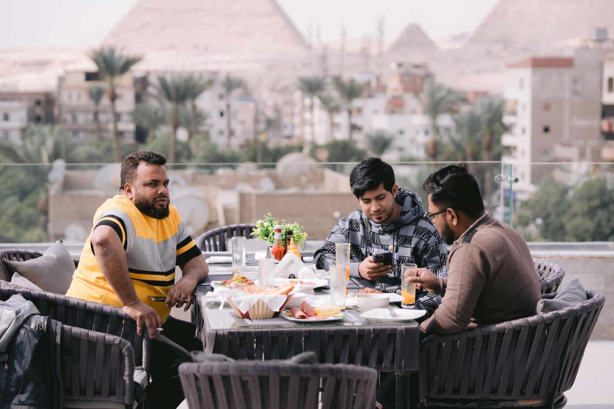 Tuia Pyramids Hotel 4*