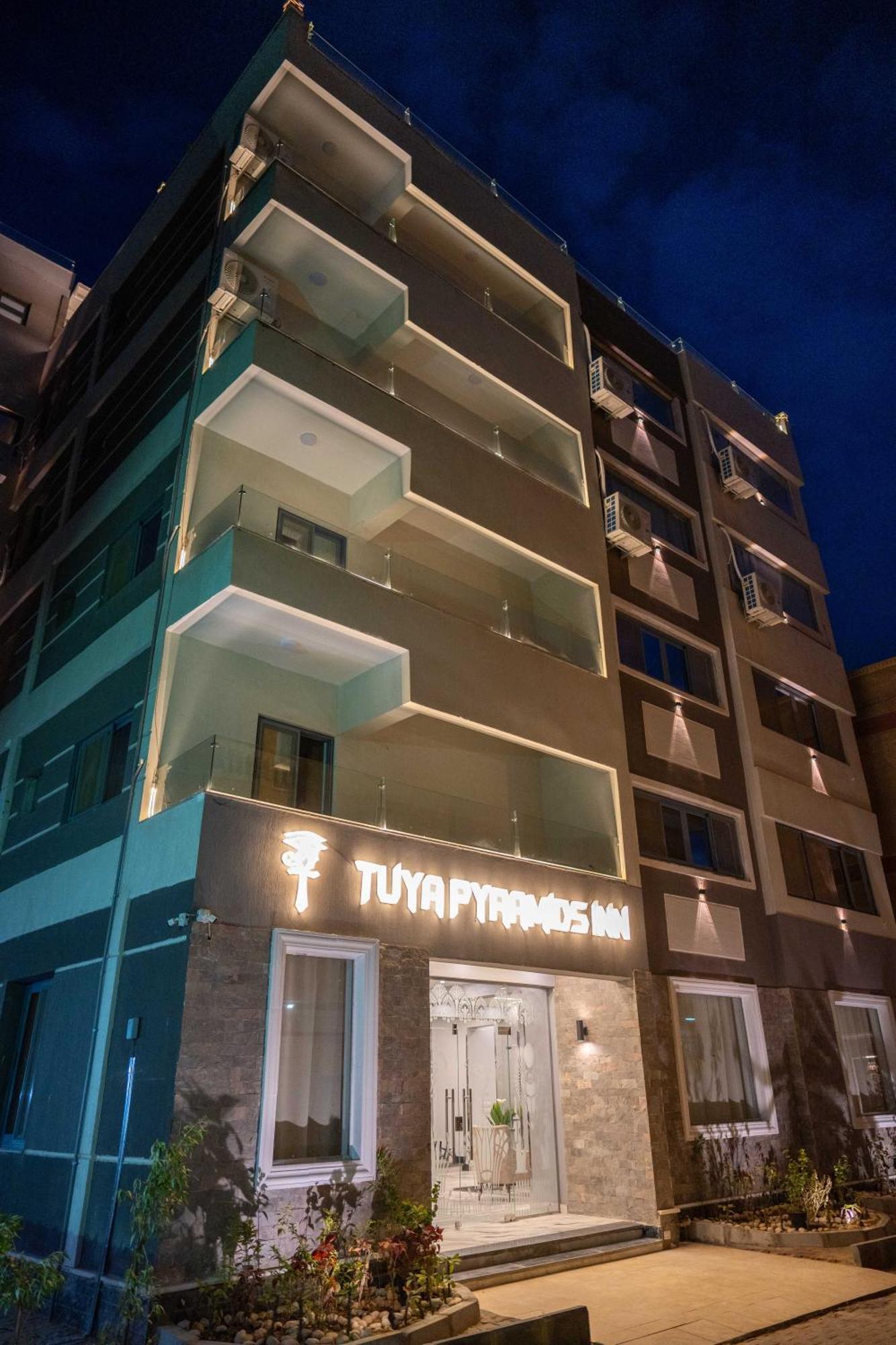 Tuia Pyramids Hotel Hotel